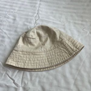 Aritzia Cream Bucket Hat